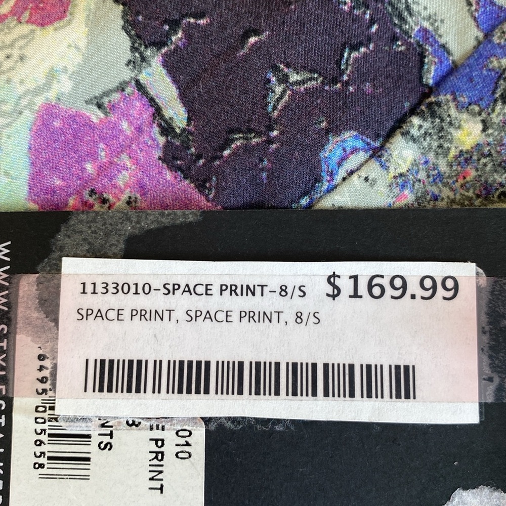 Colorful Abstract Print Pants - Picture 9 of 9